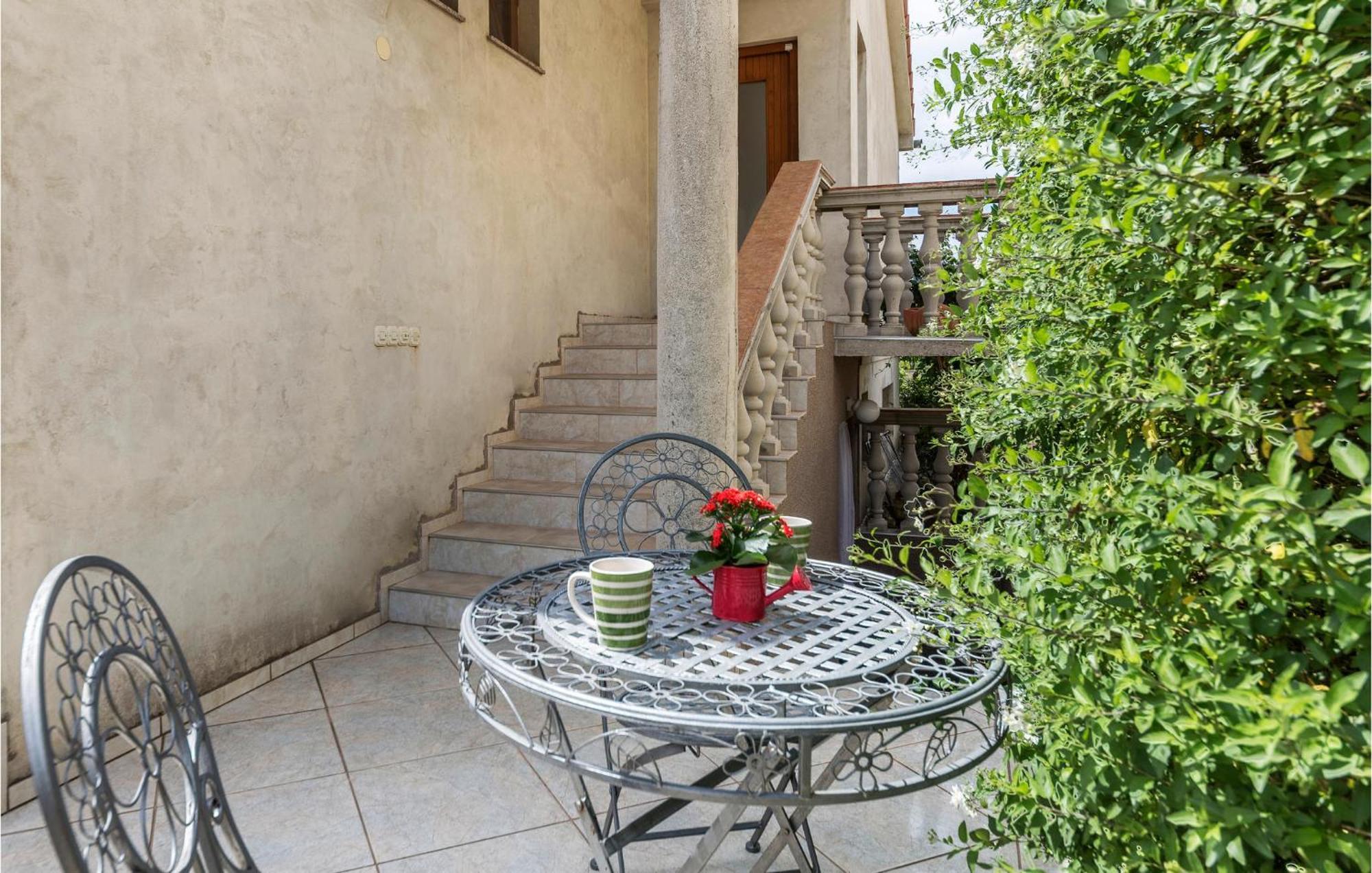 Gorgeous Apartment In Pula With Wifi Екстериор снимка
